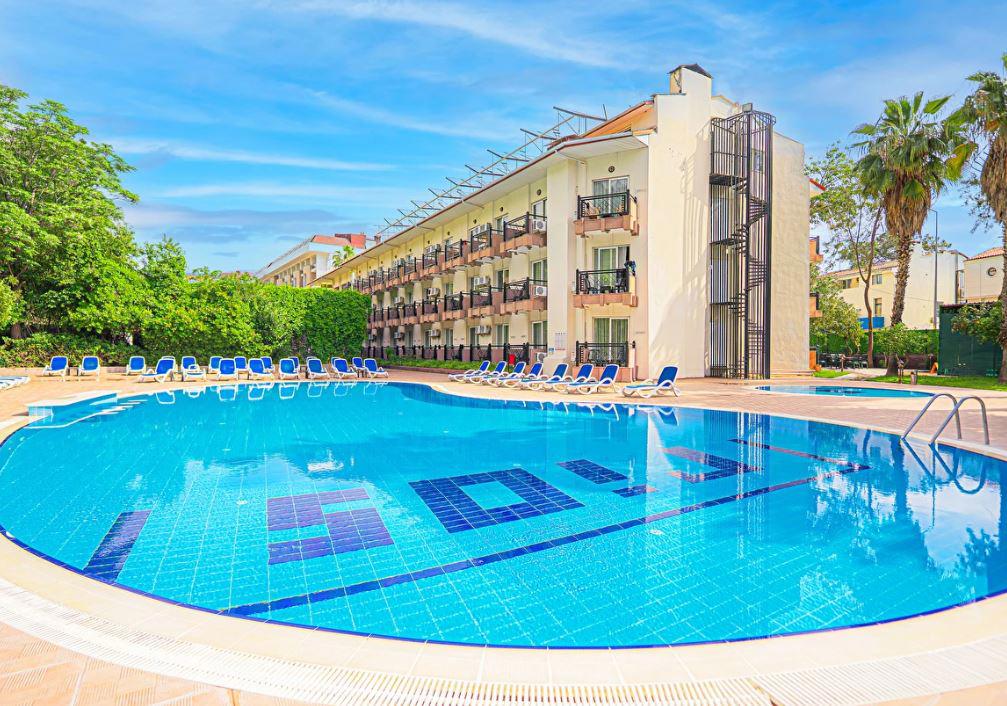 Rios Beach Hotel