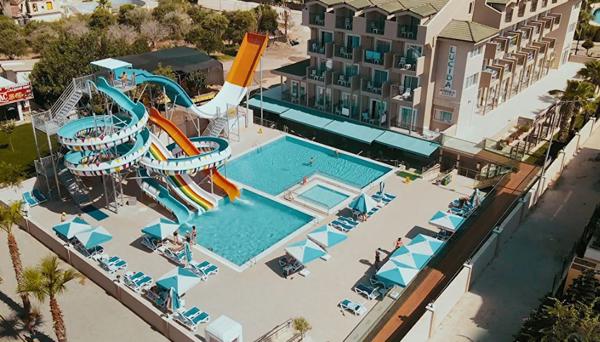 Lucida Beach Hotel