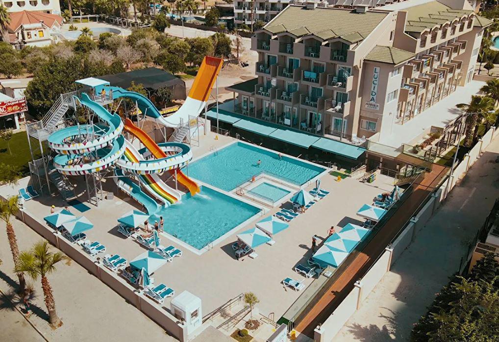 Lucida Beach Hotel