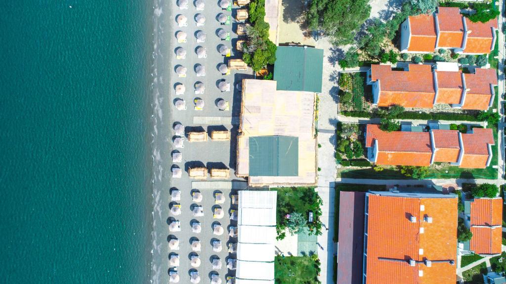 Teos Ormancı Tatil Köyü