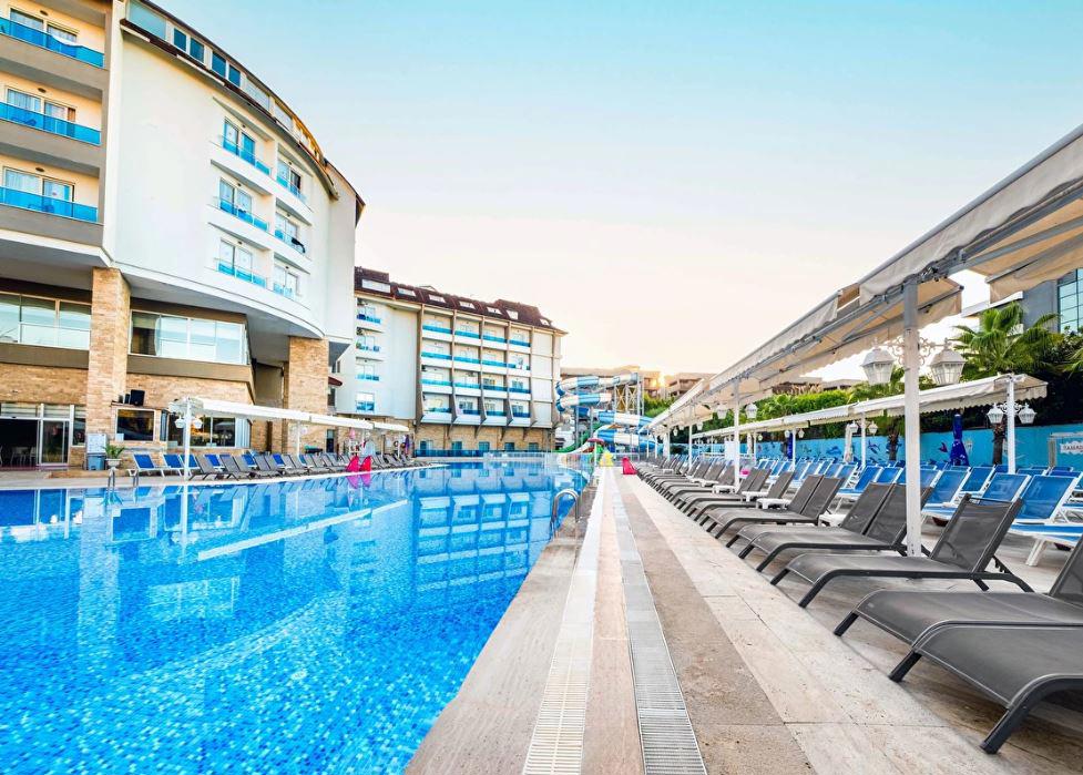 Ramada Resort By Wyndham Side
