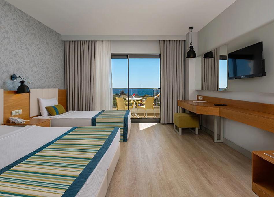 Calido Maris Hotel