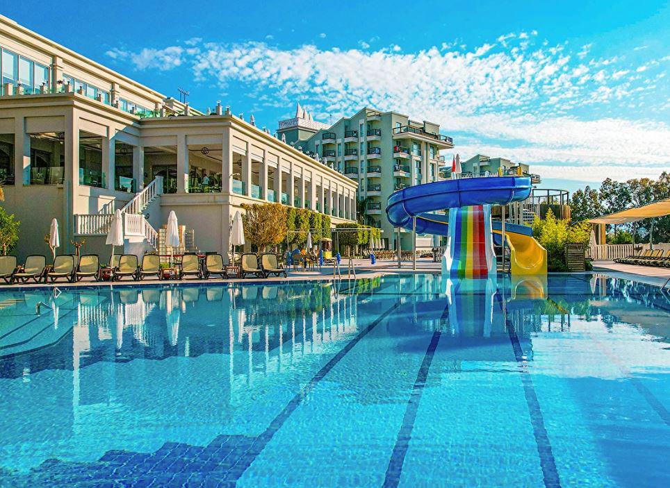 Royal Atlantis Spa & Resort