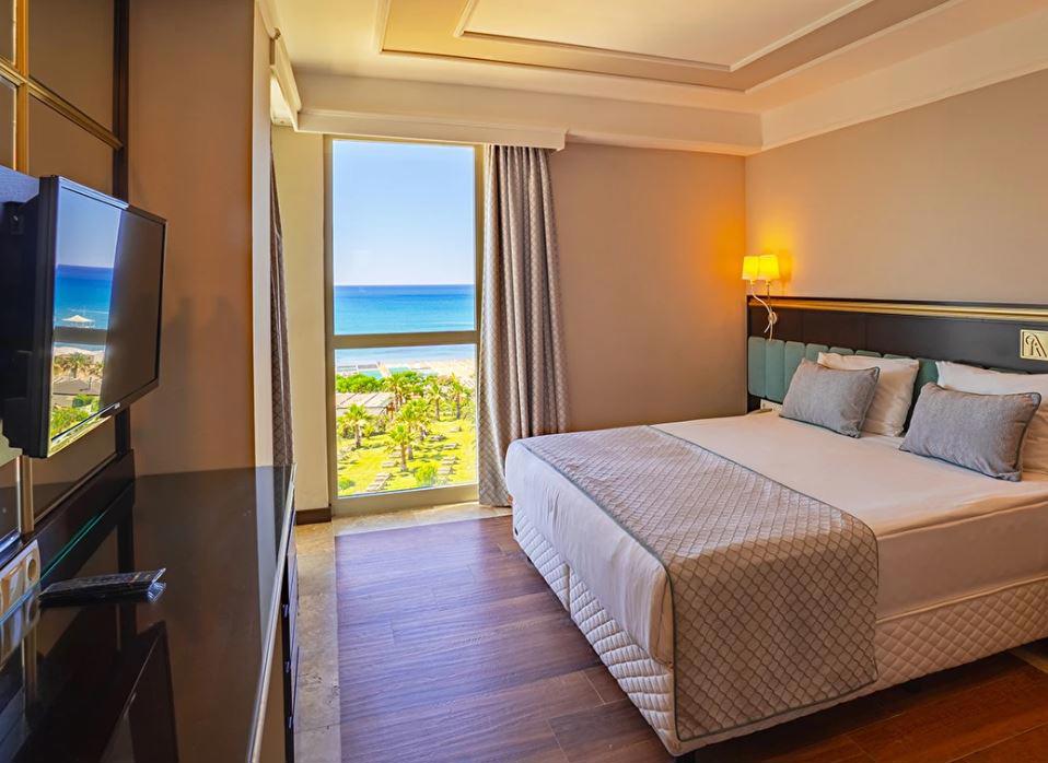 Royal Atlantis Spa & Resort