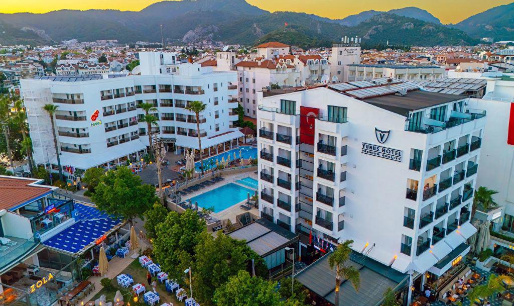 Yunus Beach Hotel