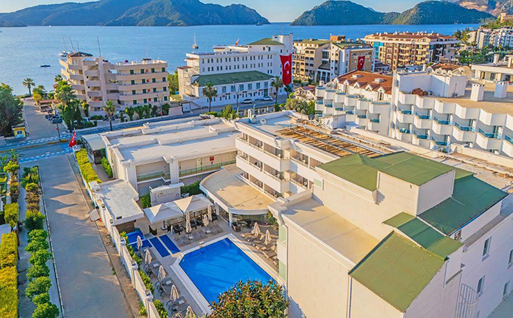 Banu Hotel Luxury