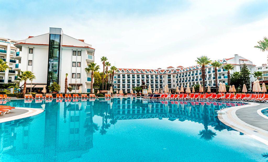 Green Nature Resort & Spa