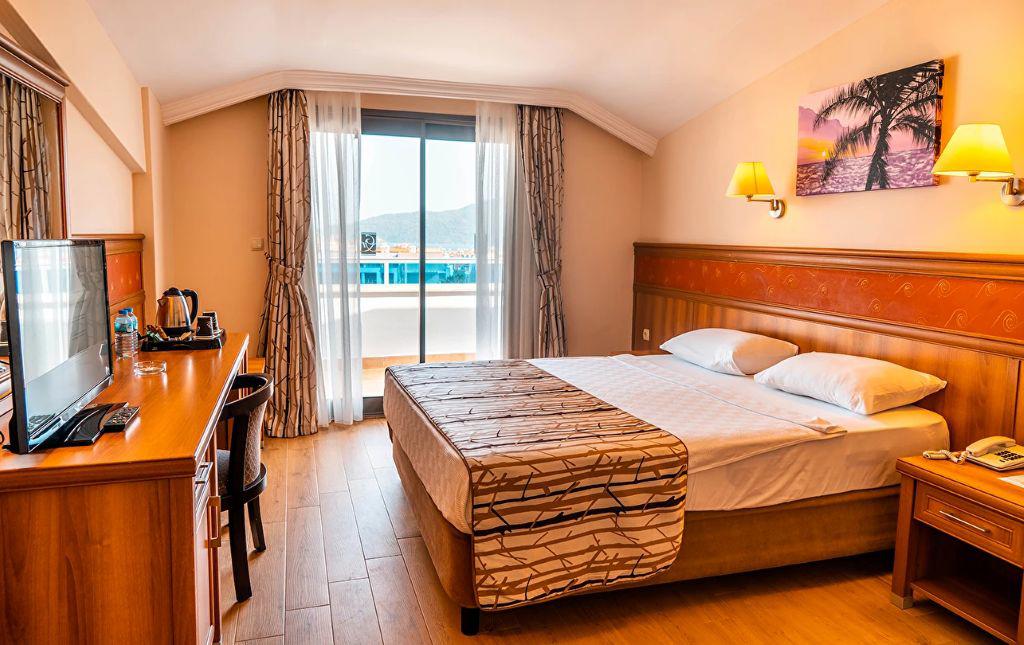 Green Nature Resort & Spa