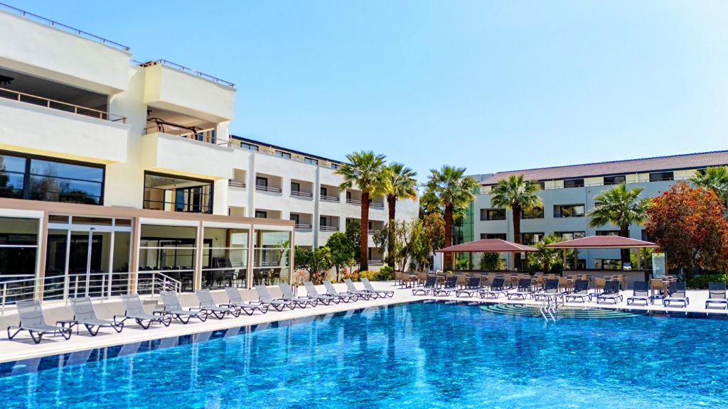 Proxima Hotel
