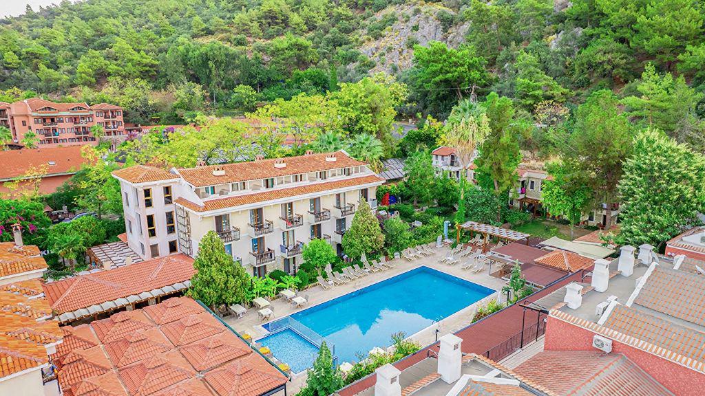 Perdikia Beach Hotel