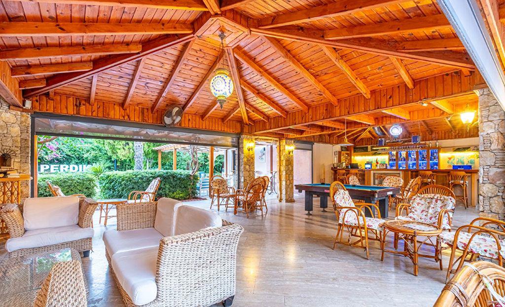 Perdikia Beach Hotel