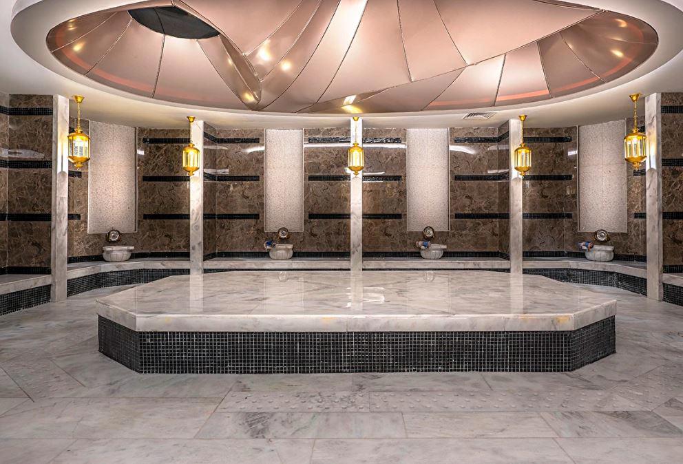 Arnor De Luxe Hotel & Spa