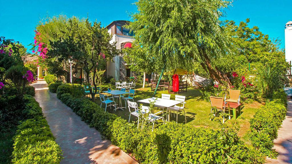 Bella Garden