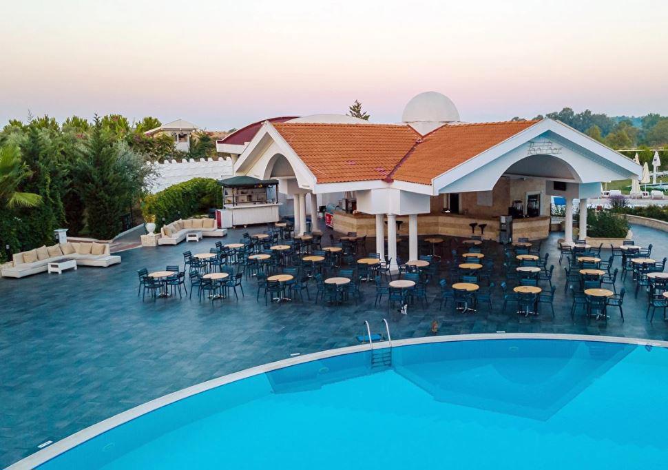 Roma Beach Resort Spa (+16)