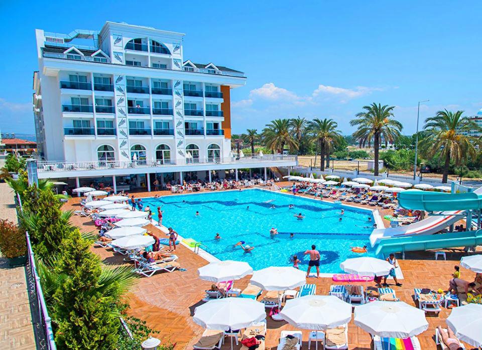 Palm World Resort & Spa Side