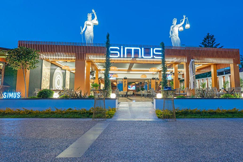 Simus Beach Hotel (+16)