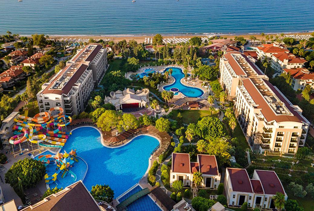 Horus Paradise Luxury Resort