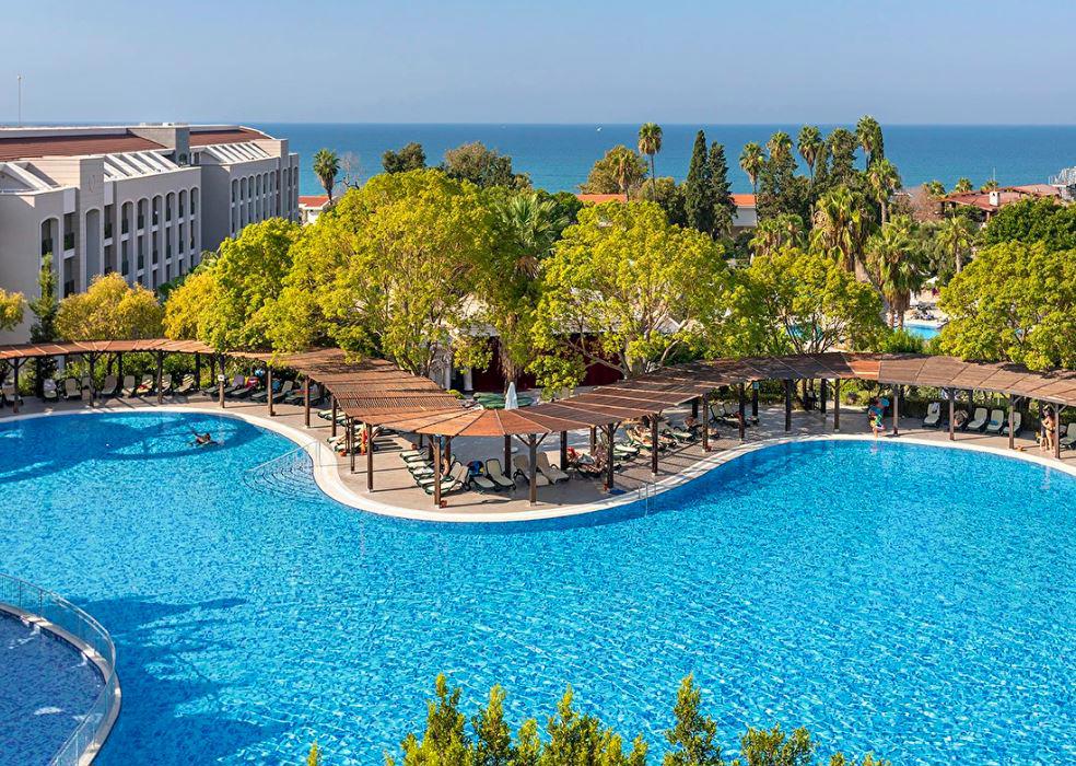 Horus Paradise Luxury Resort