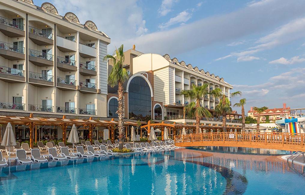 Mary Hotels Side
