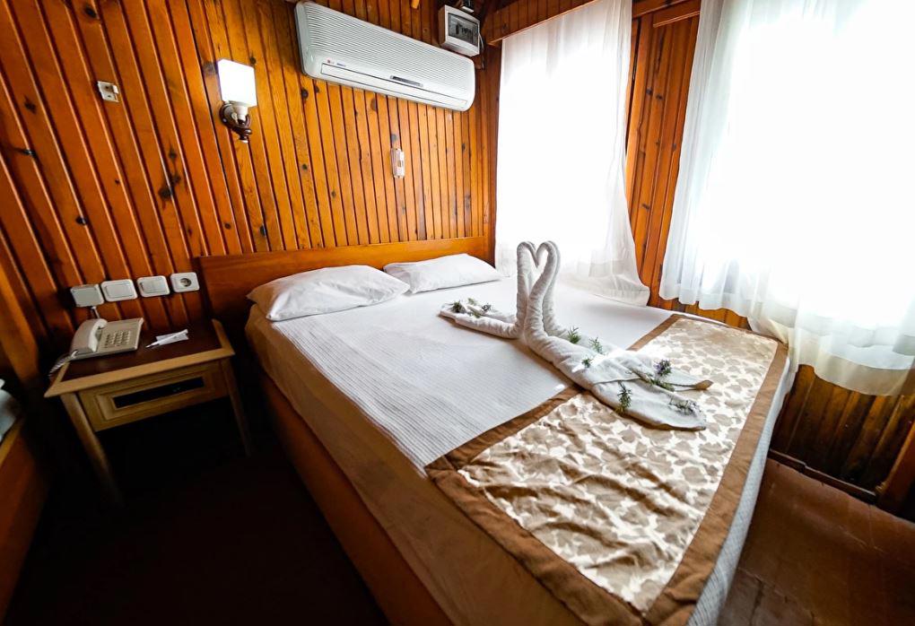 Nova Beach Hotel