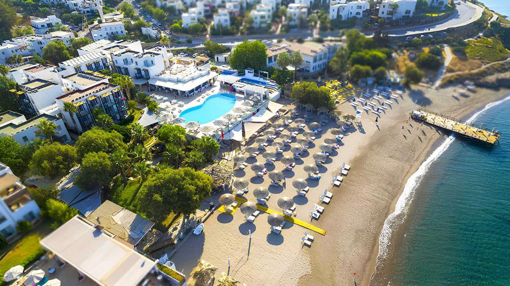 Charm Beach Hotel