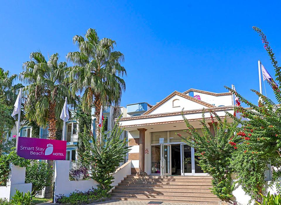 Smart Stay Beach Hotel