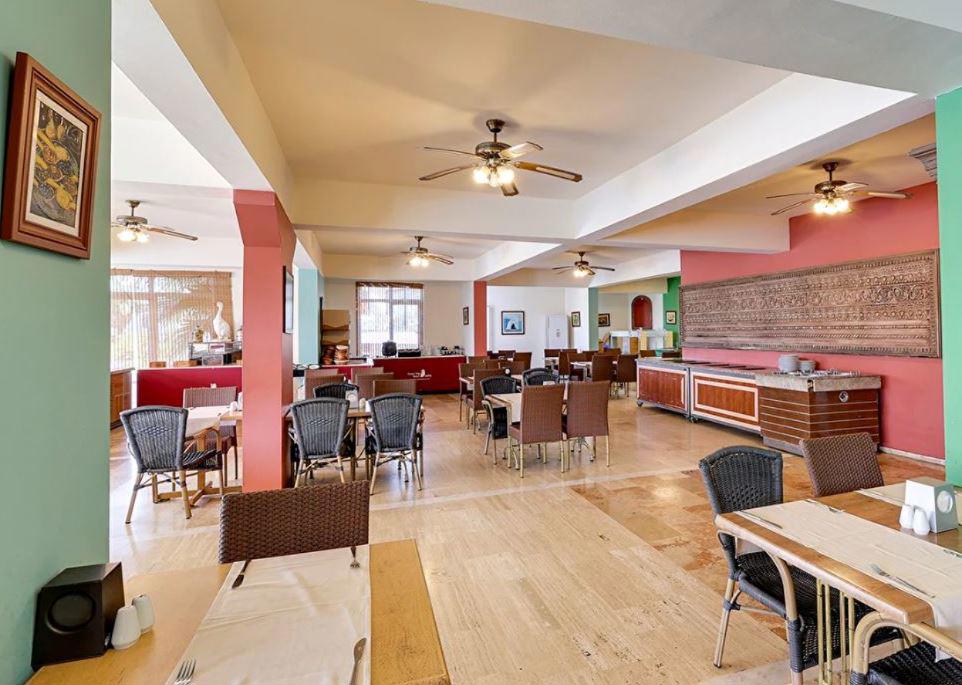 Smart Stay Beach Hotel