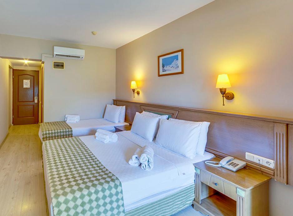 Smart Stay Beach Hotel