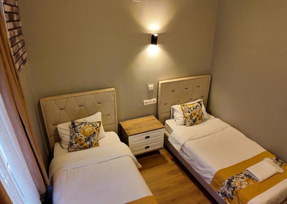 Dünya Otel
