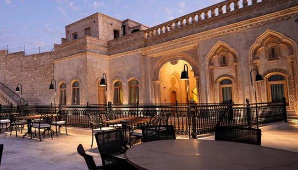 Shamas Hotel