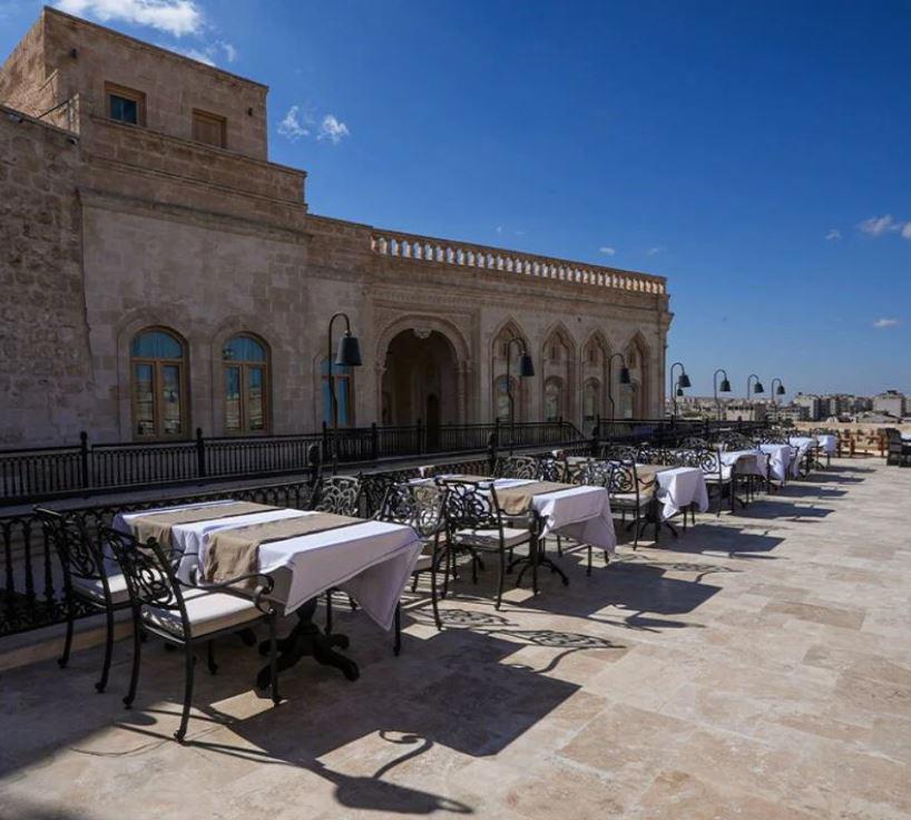 Shamas Hotel