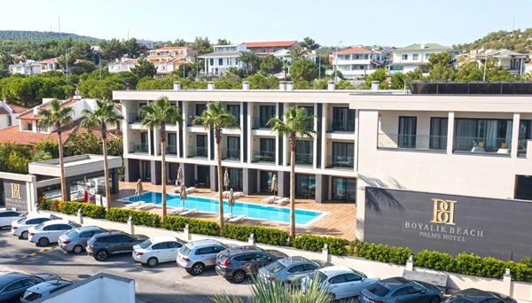 Boyalik Beach Palms Hotel