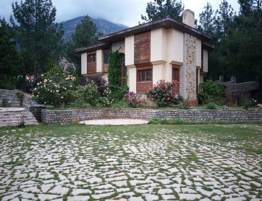 Pendosis Vacation Village