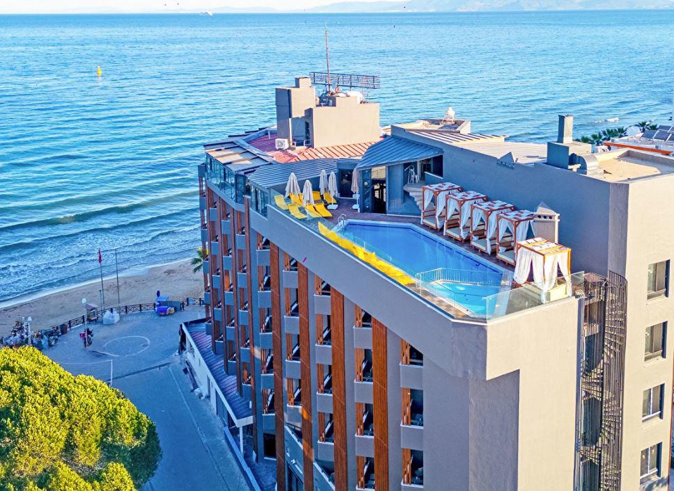 Jura Hotels Ada Beach