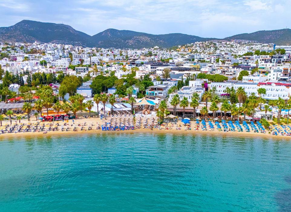 Ladonia Hotels Leo Beach Resort (+16)