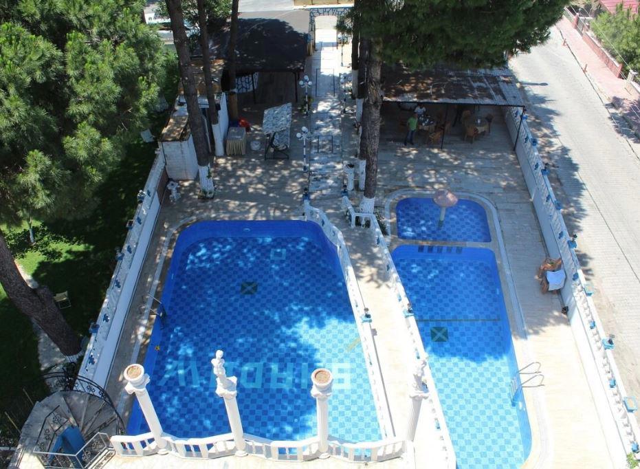 Shadow Hotel