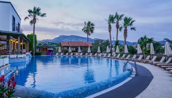 Amilla Beach Resort