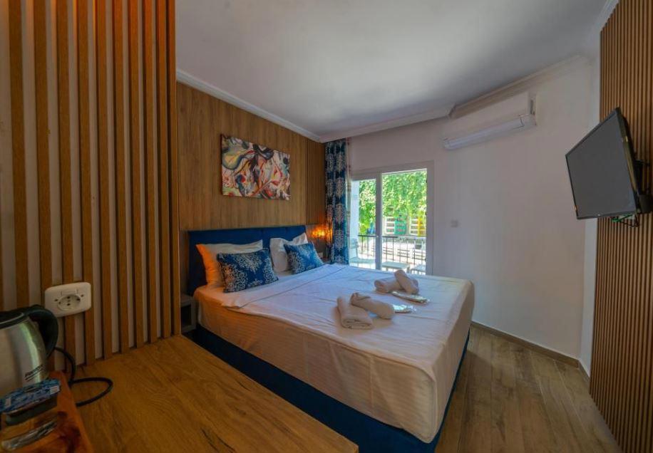 Halikarya Hotel