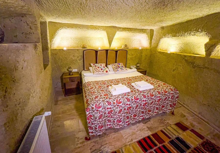 Heritage Cave Suites
