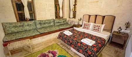 Heritage Cave Suites