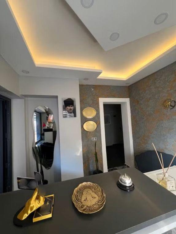 Karhal Room