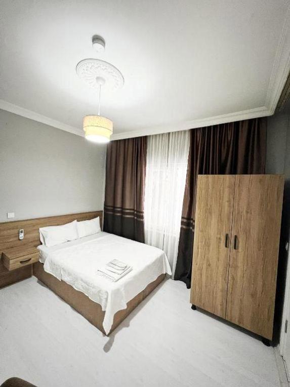 Karhal Room