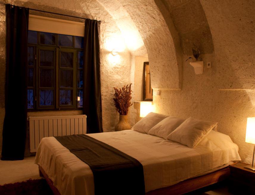 Asma Cave House