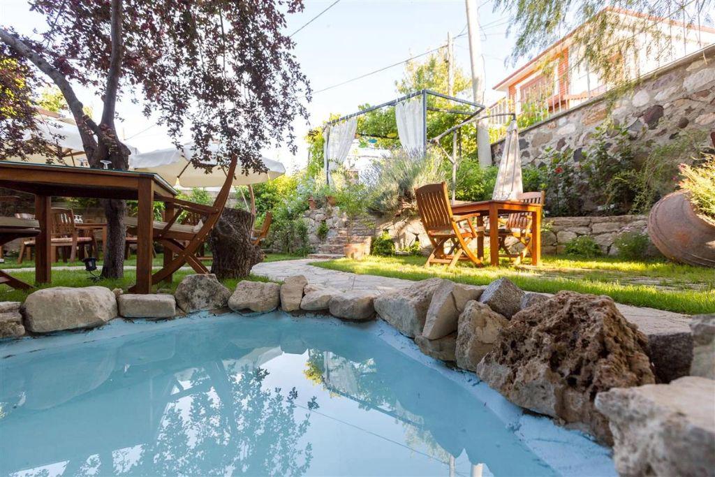 Cunda Esen Otel