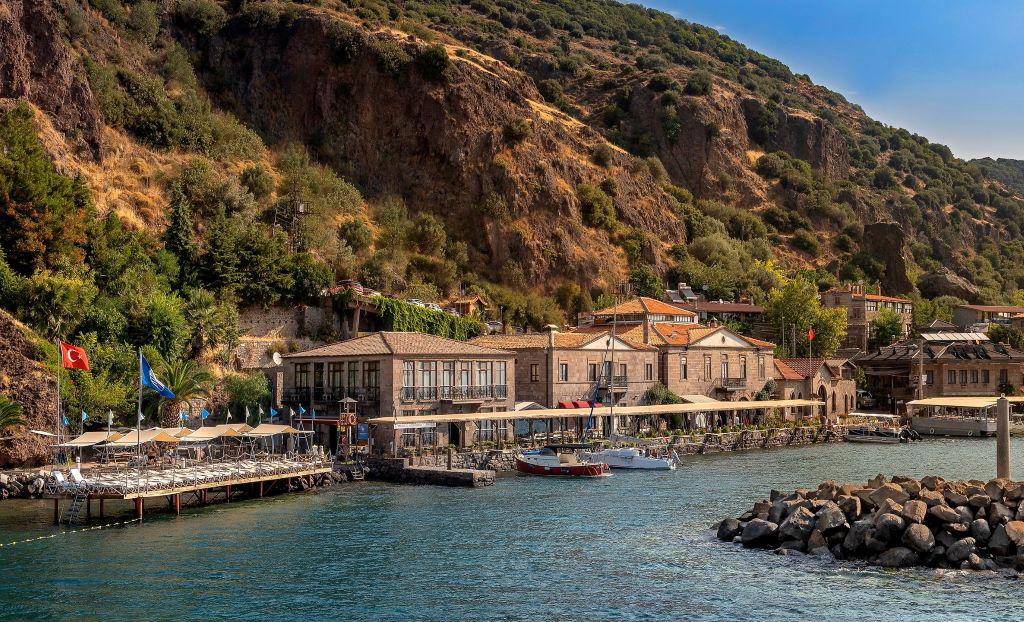 Assos Nazlıhan Hotel