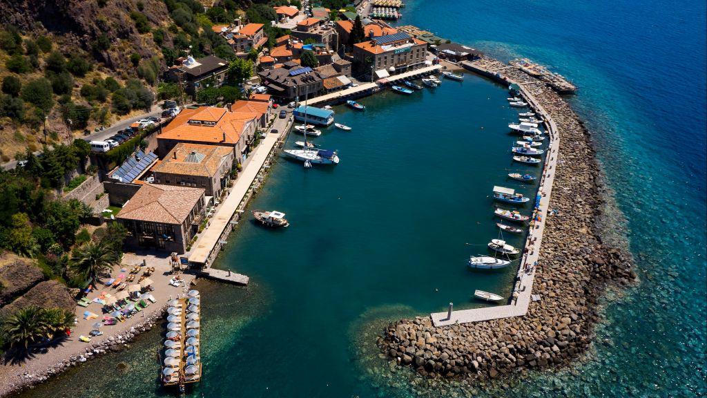 Assos Nazlıhan Spa Hotel