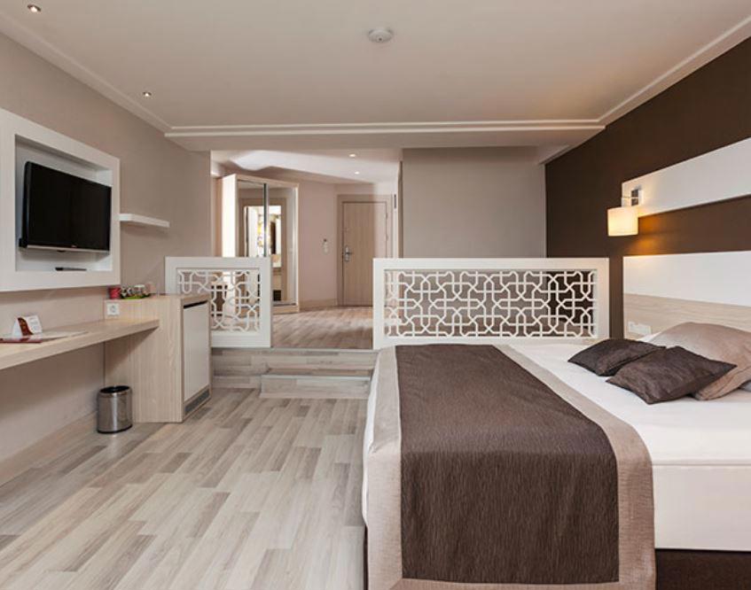 Kolaylı Otel