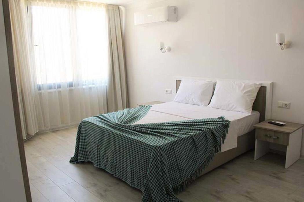 Cunda Şira Otel
