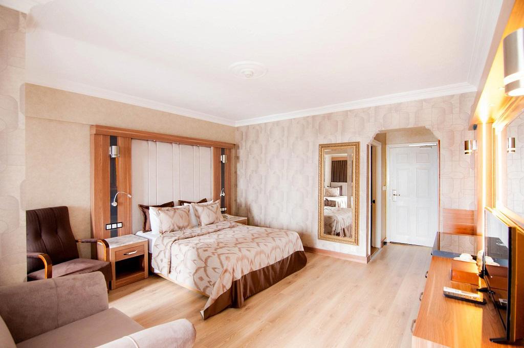 Laur Hotels Experience & Elegance