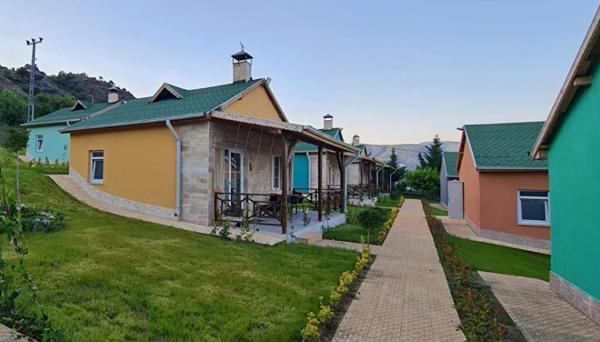 Almus Şehri Sefa Bungalov